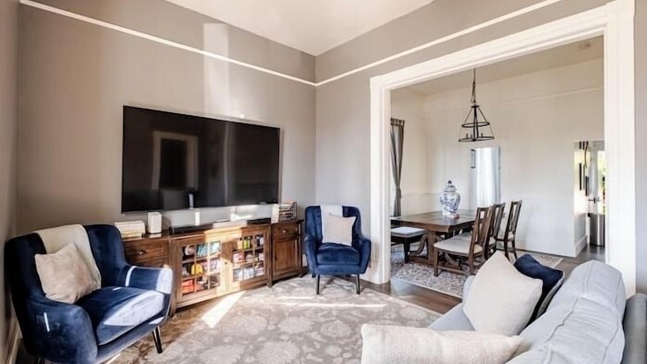 Photo of Livingroom in Sherman Heights