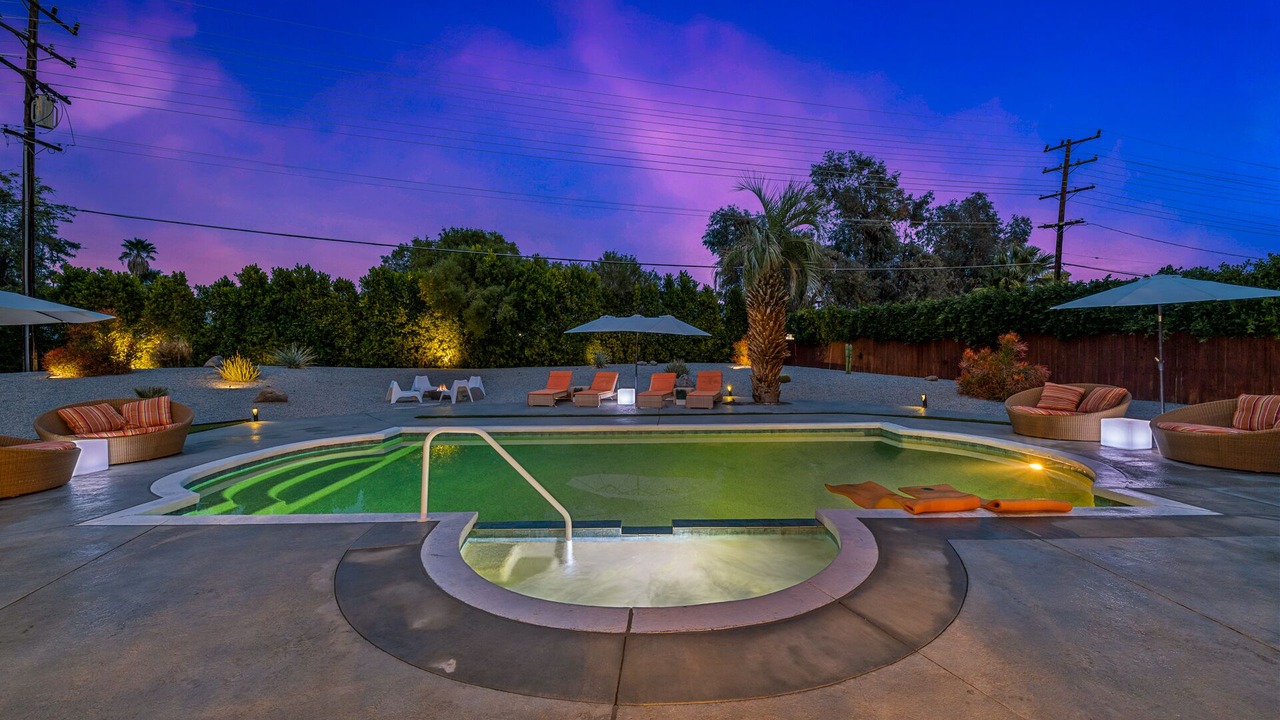 Photo of Outdoor in Sunmor