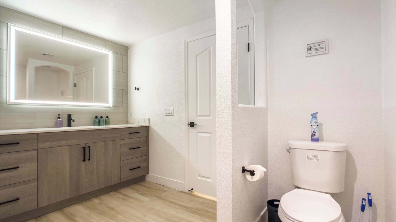 Photo of Bathroom in Desert Paradise Estates