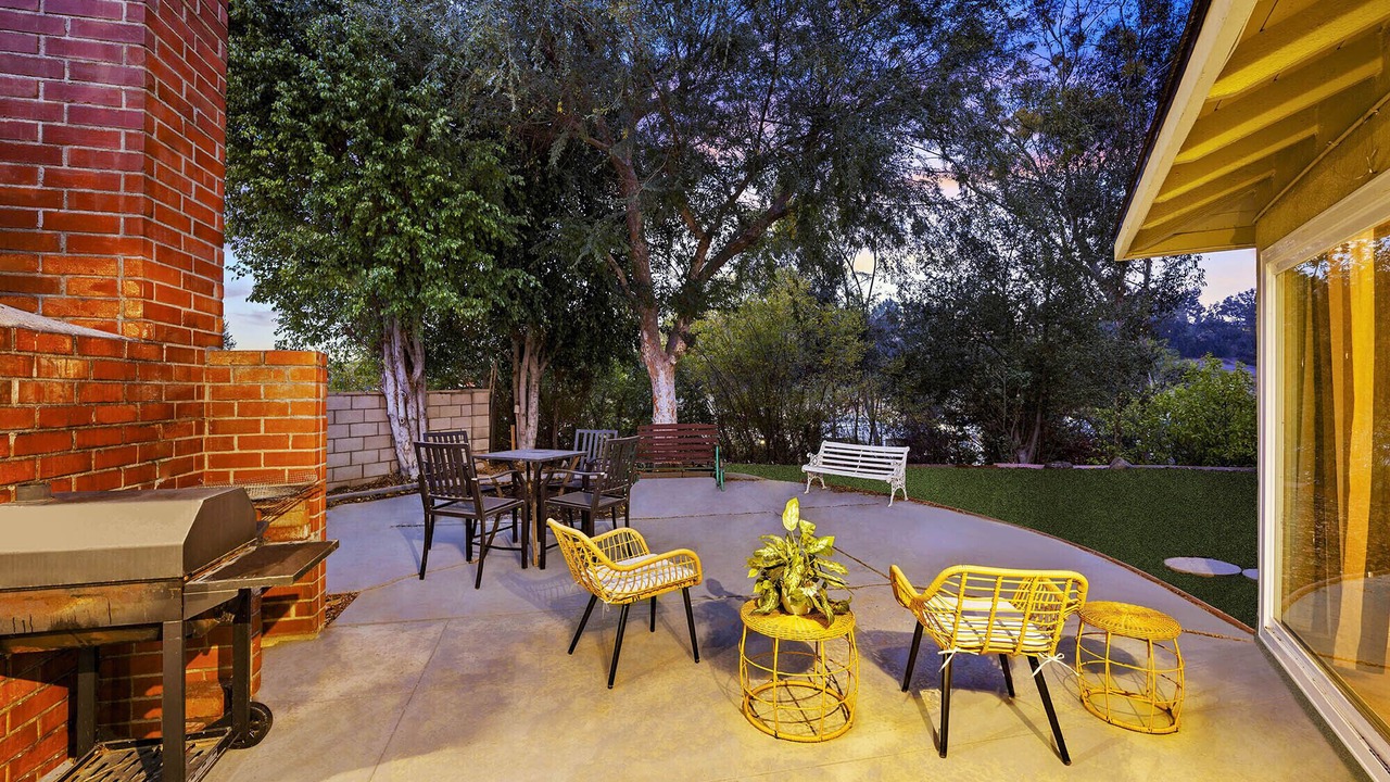 Photo of Outdoor in Monterey Park