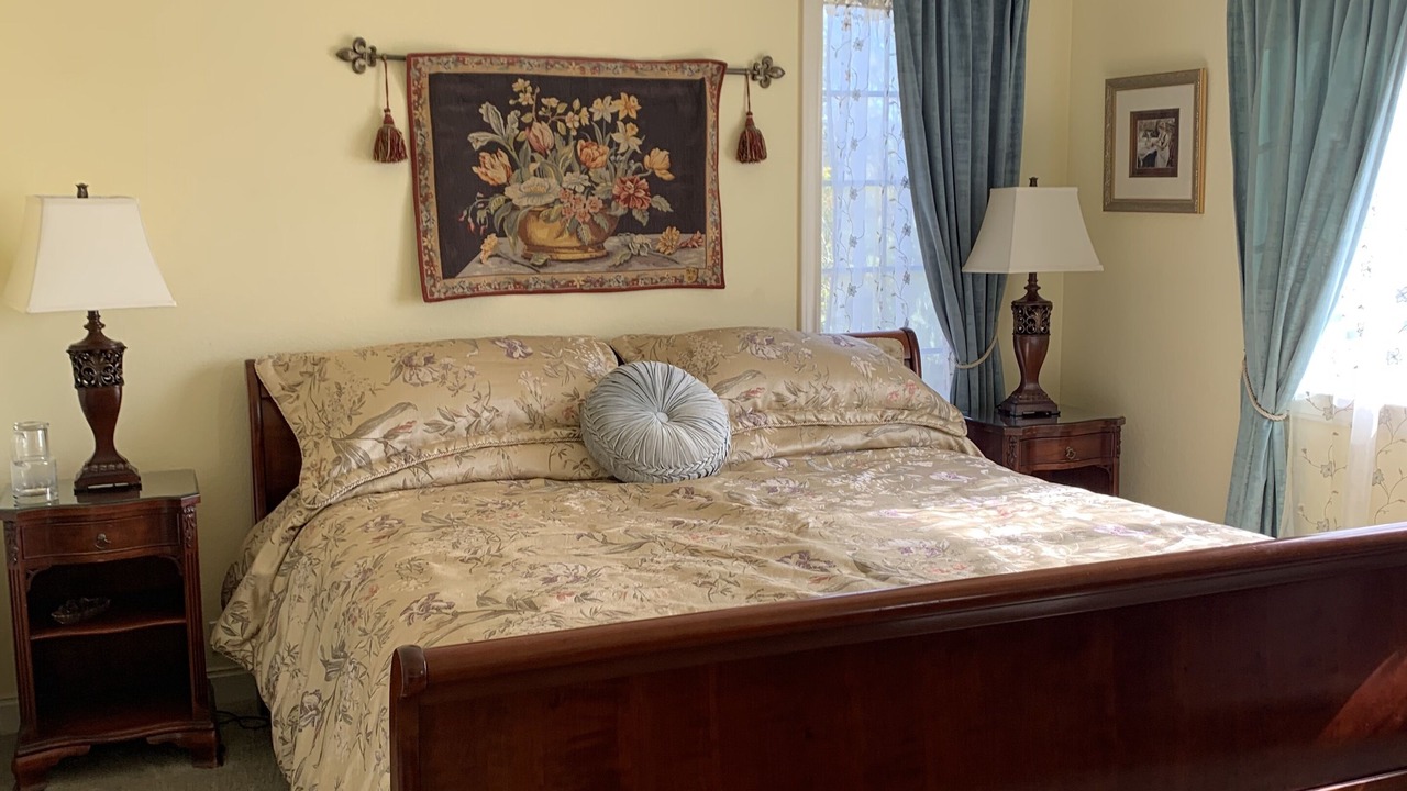 Photo of Bedroom in Arroyo Grande