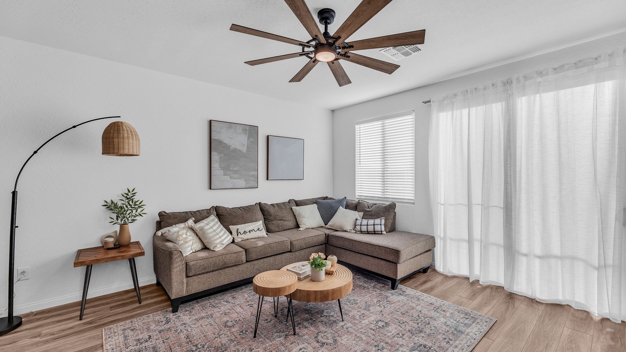 Photo of Livingroom in North Las Vegas
