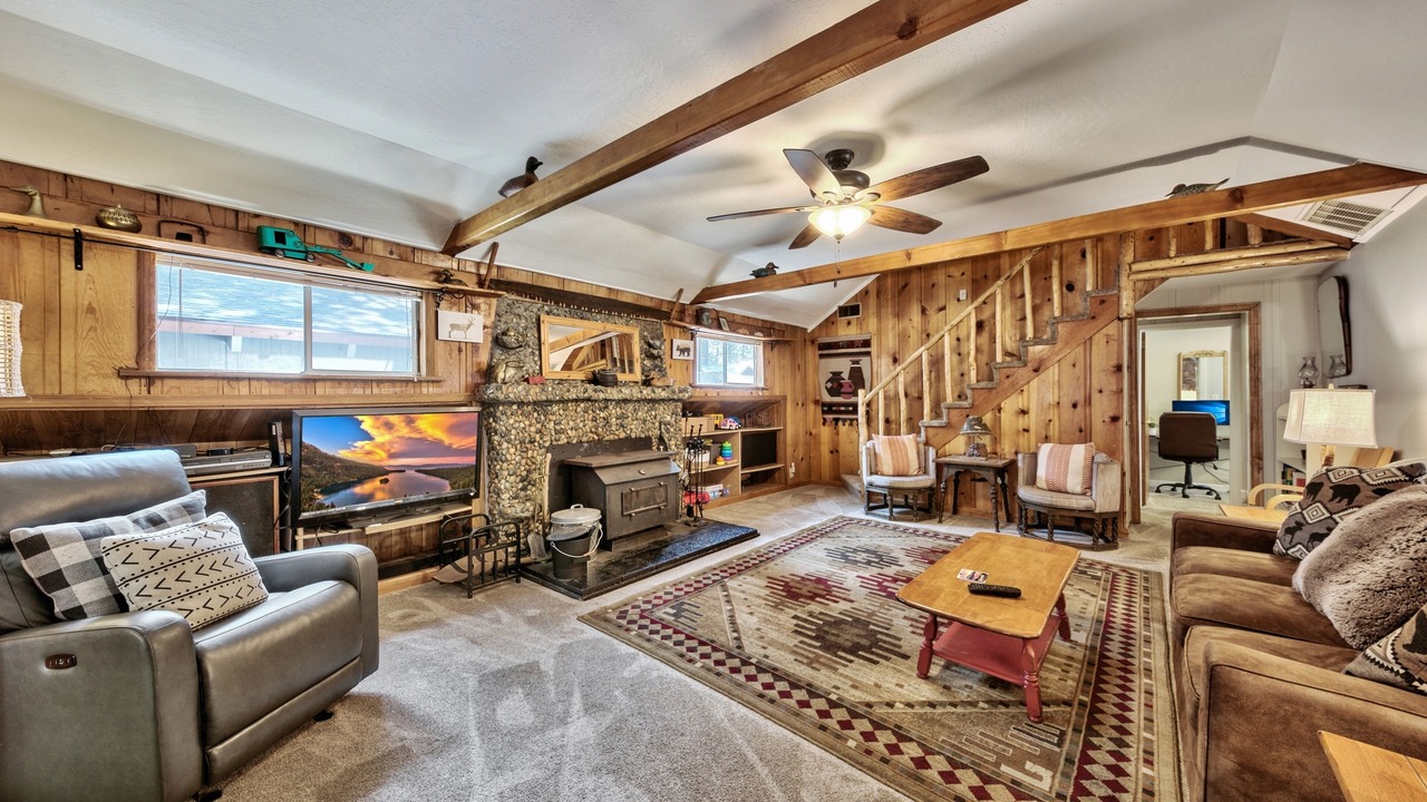 Photo of Livingroom in Bijou Pines