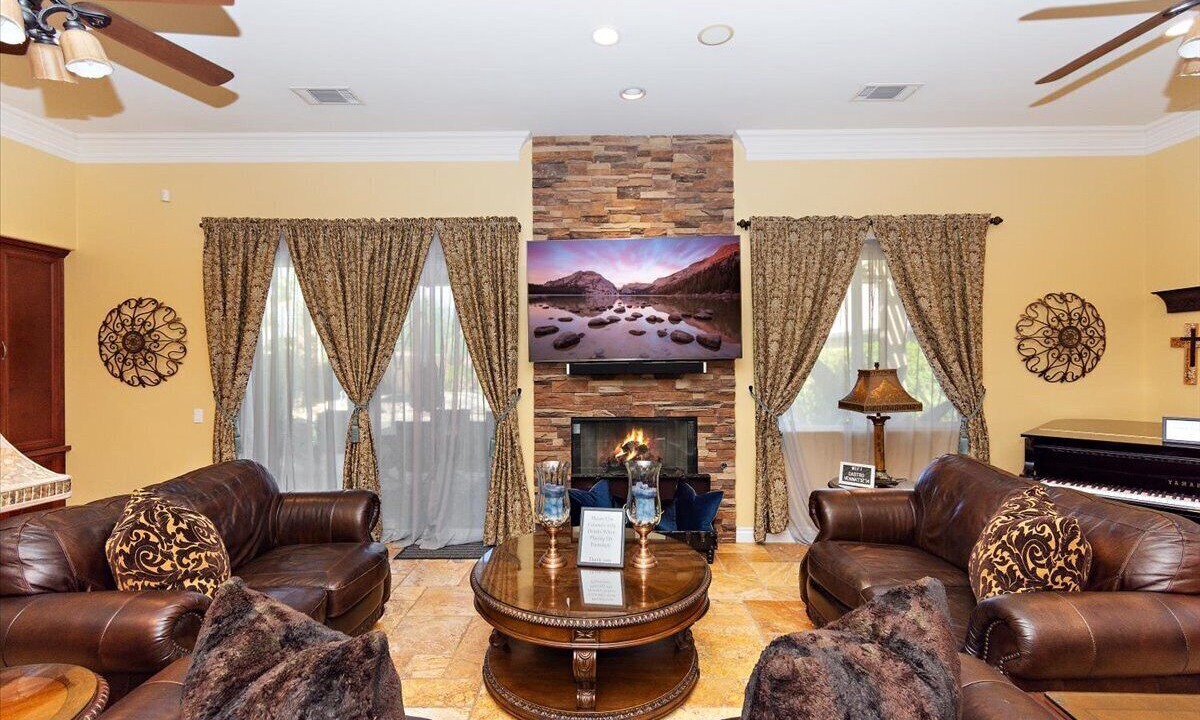Photo of Livingroom in Indio
