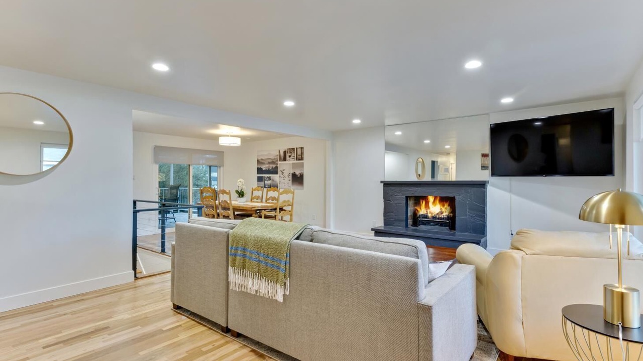 Photo of Livingroom in Murray