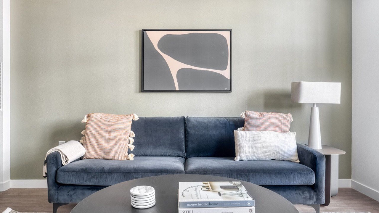 Photo of Livingroom in Emeryville
