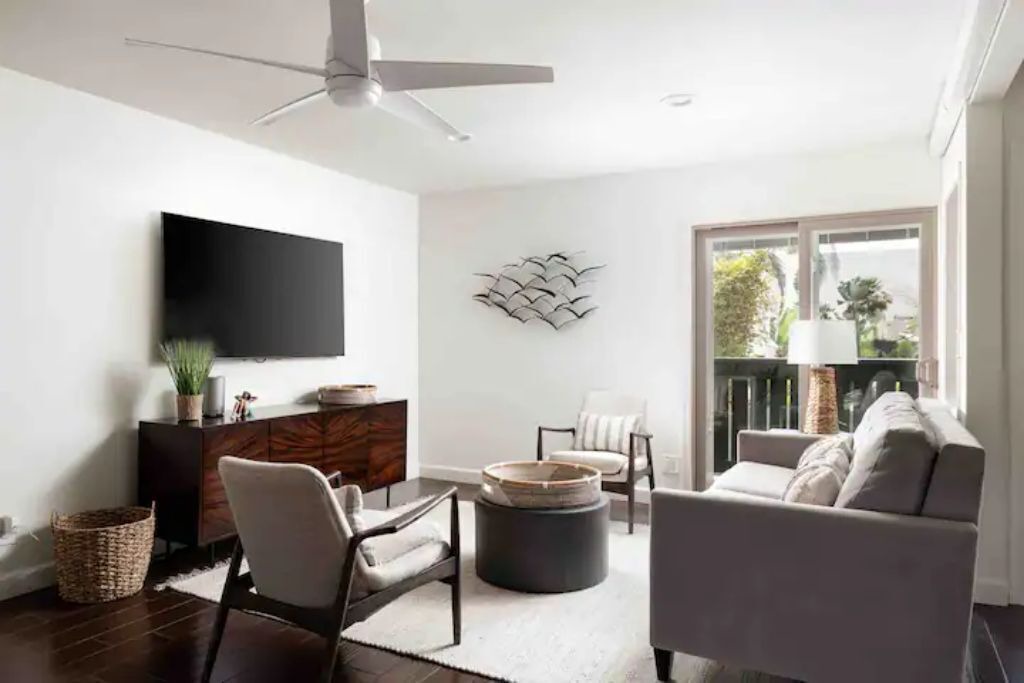 Photo of Livingroom in Leucadia