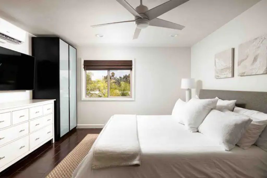Photo of Bedroom in Leucadia