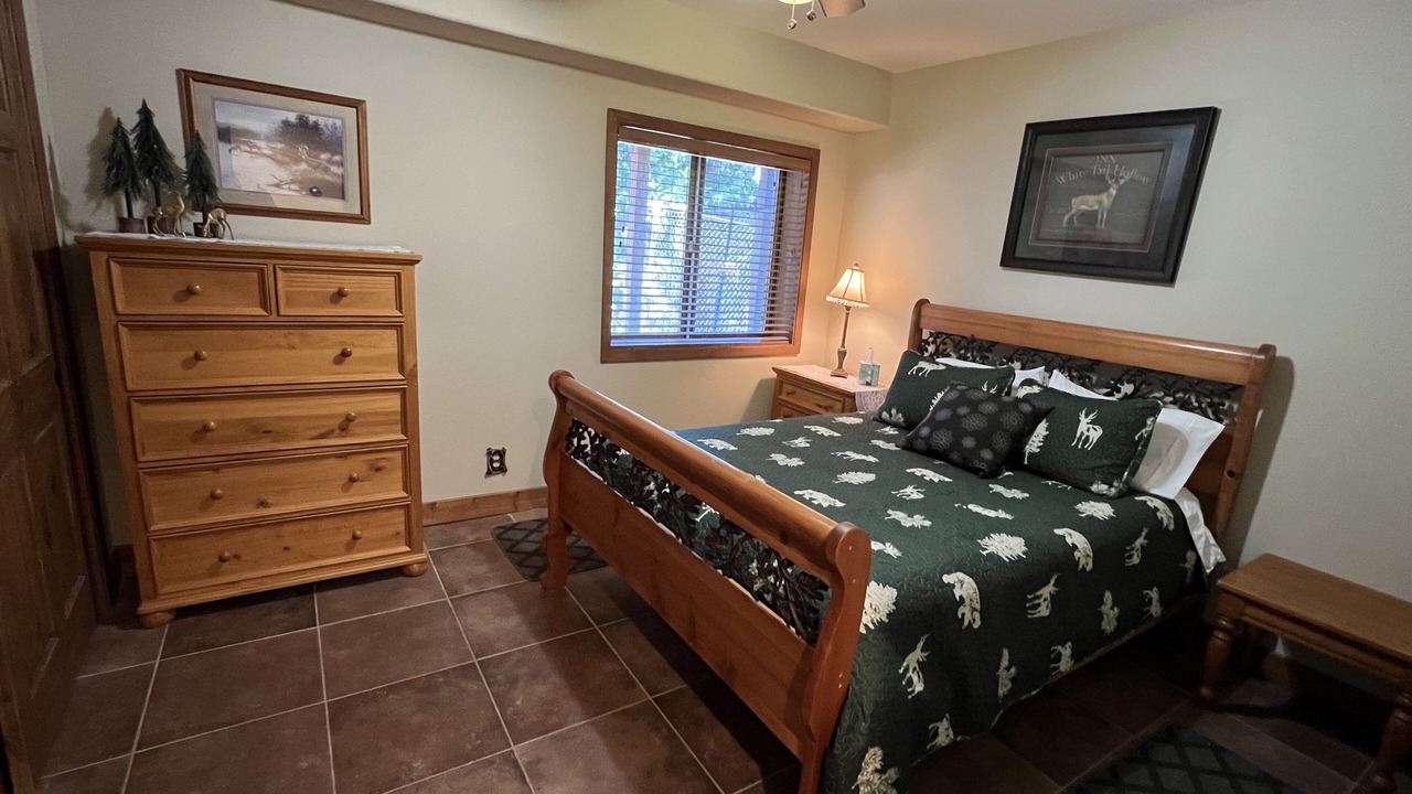 Photo of Bedroom in Lake Davis