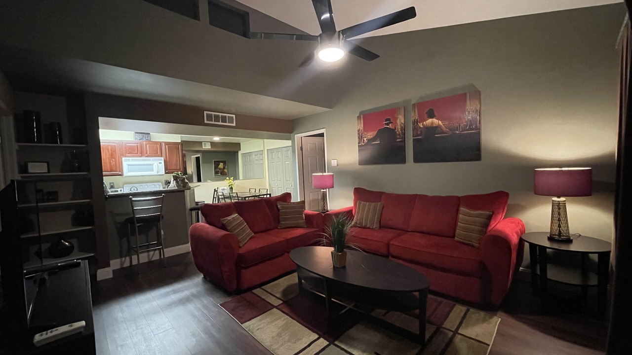 Photo of Livingroom in Spring Valley