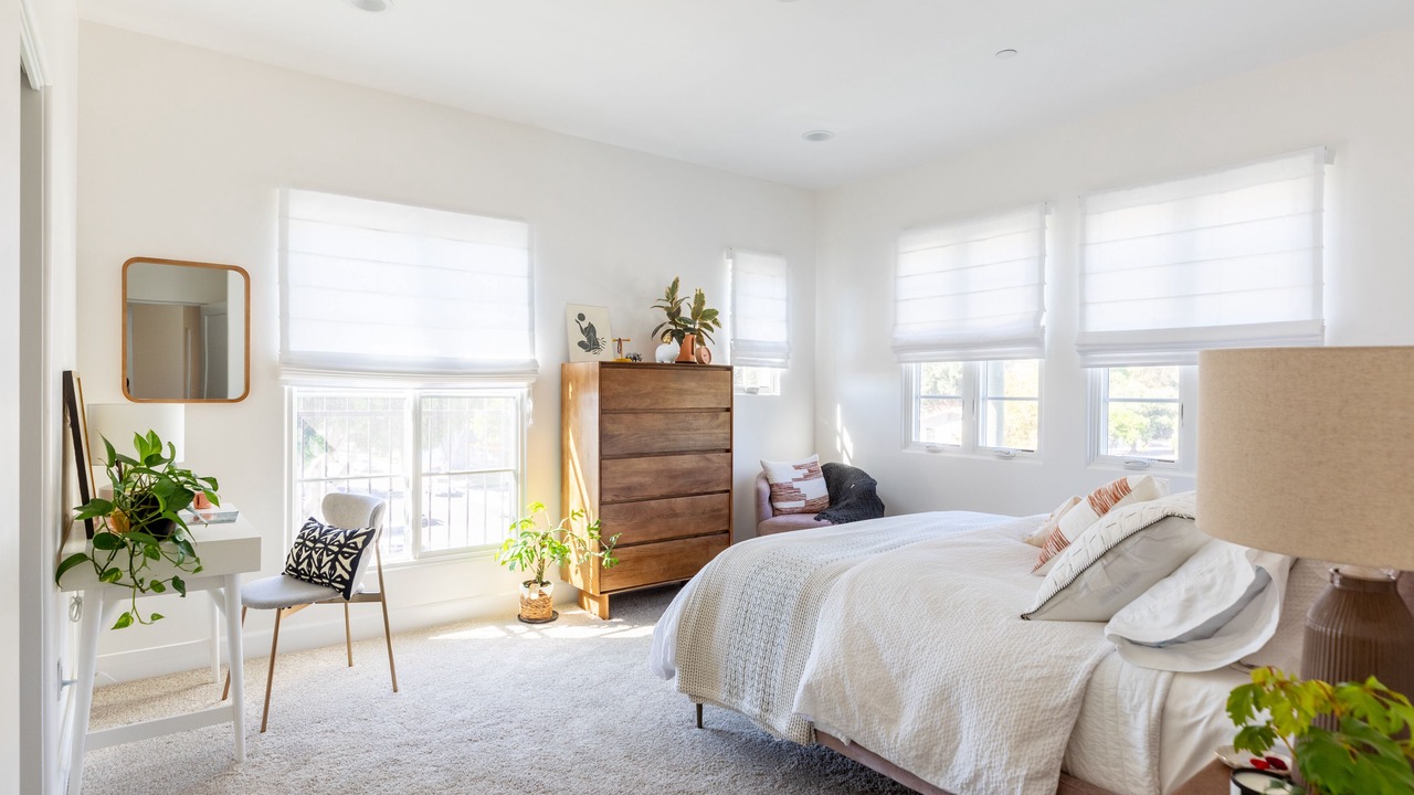 Photo of Bedroom in Downtown