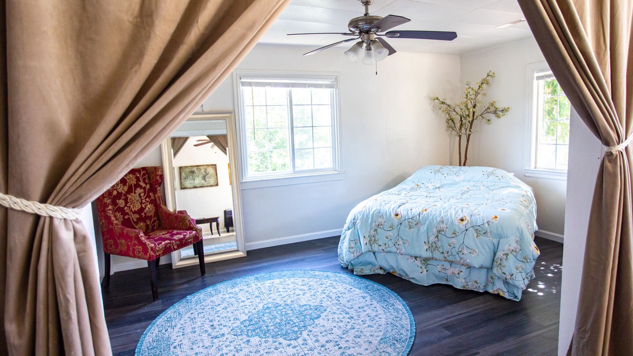 Photo of Bedroom in West Sacramento