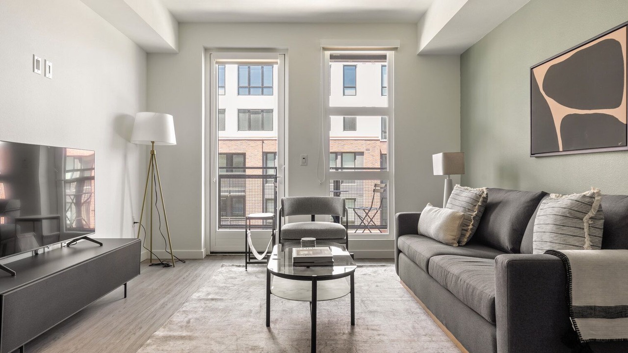 Photo of Livingroom in Emeryville