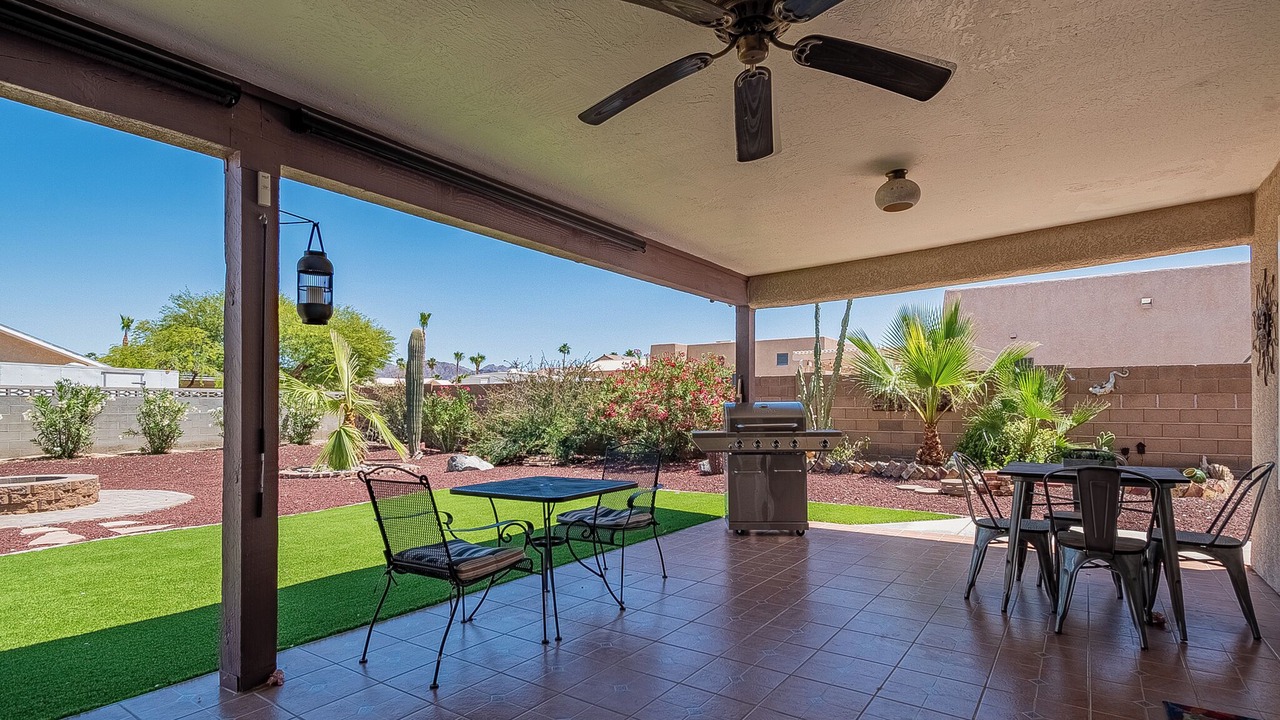 Photo of Outdoor in Desert Foothills