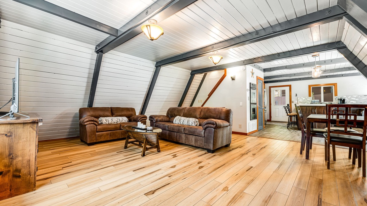 Photo of Livingroom in Gualala