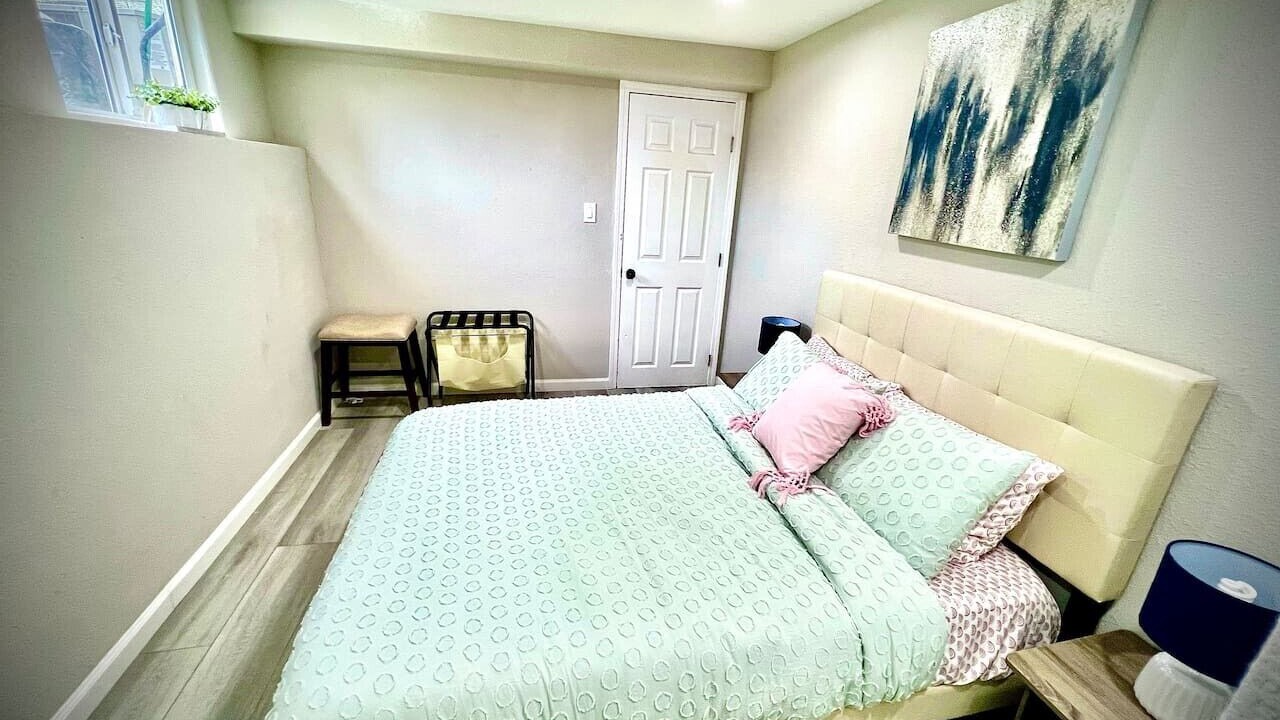 Photo of Bedroom in Willow Glen