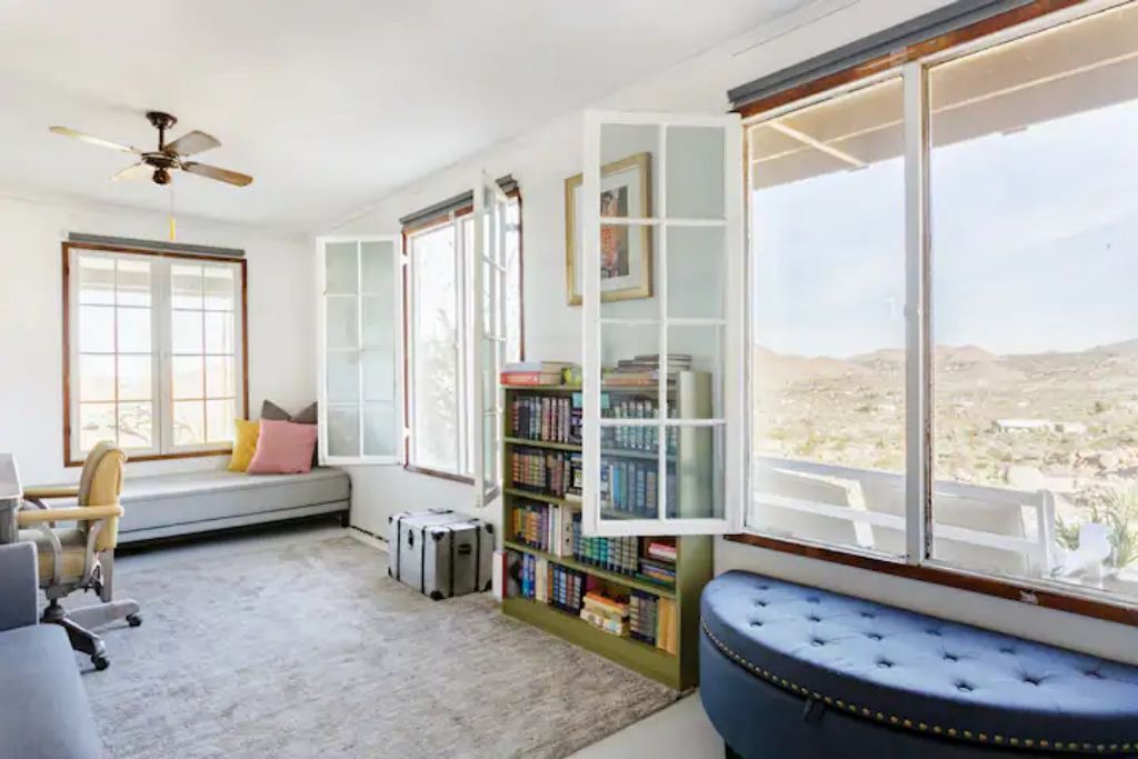 Photo of Livingroom in Joshua Tree Highlands
