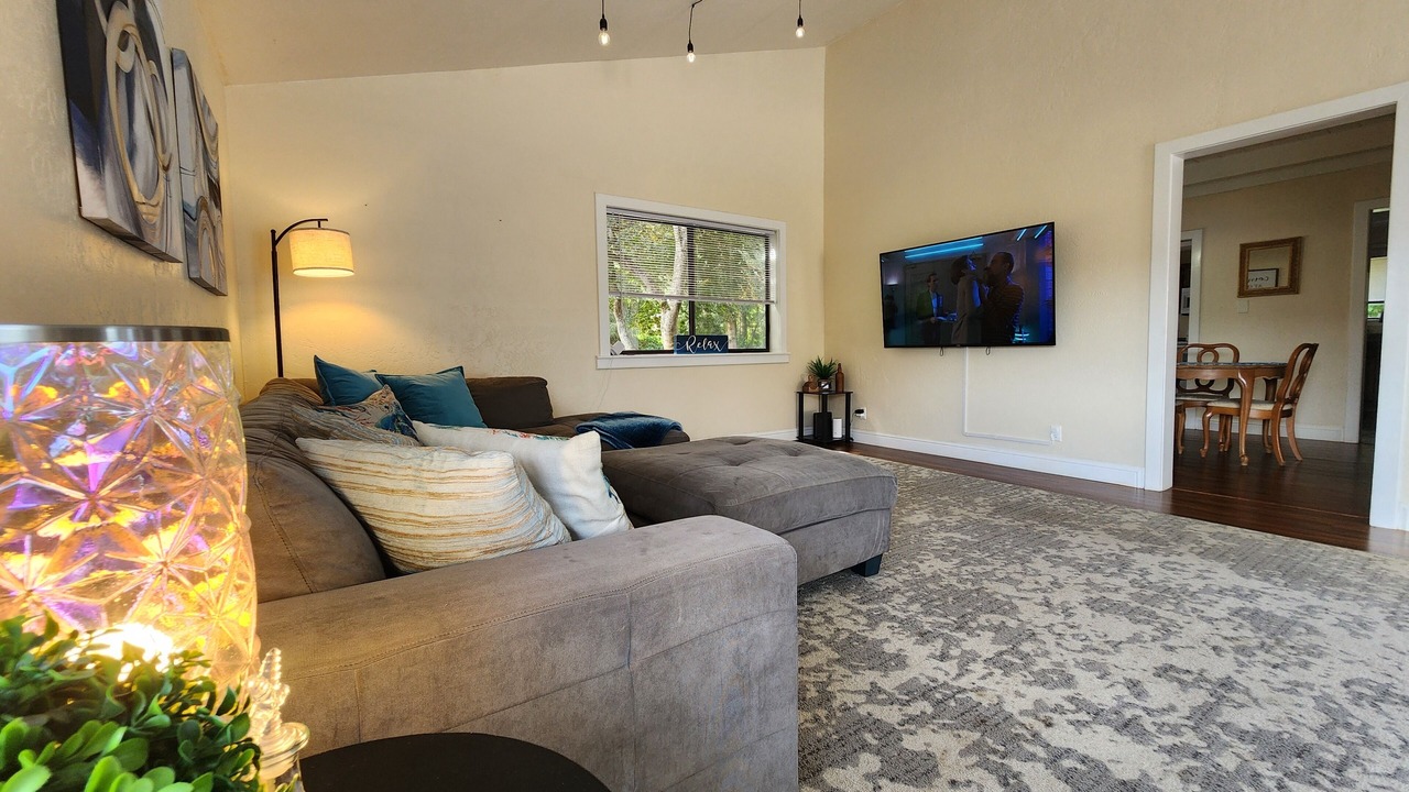 Photo of Livingroom in McKinleyville