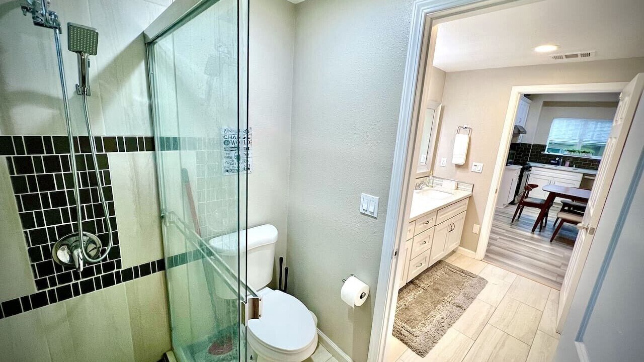 Photo of Bathroom in Willow Glen