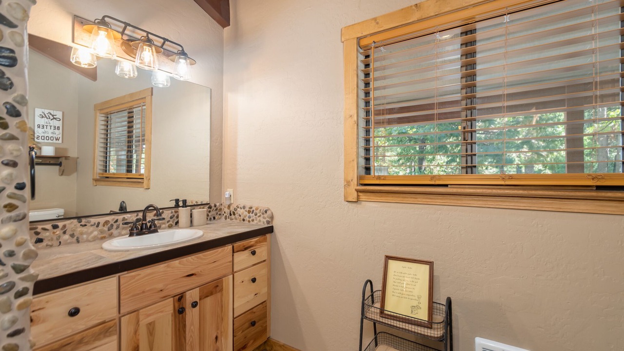 Photo of Bathroom in Dorrington