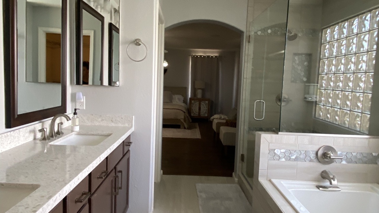 Photo of Bathroom in Surprise Farms