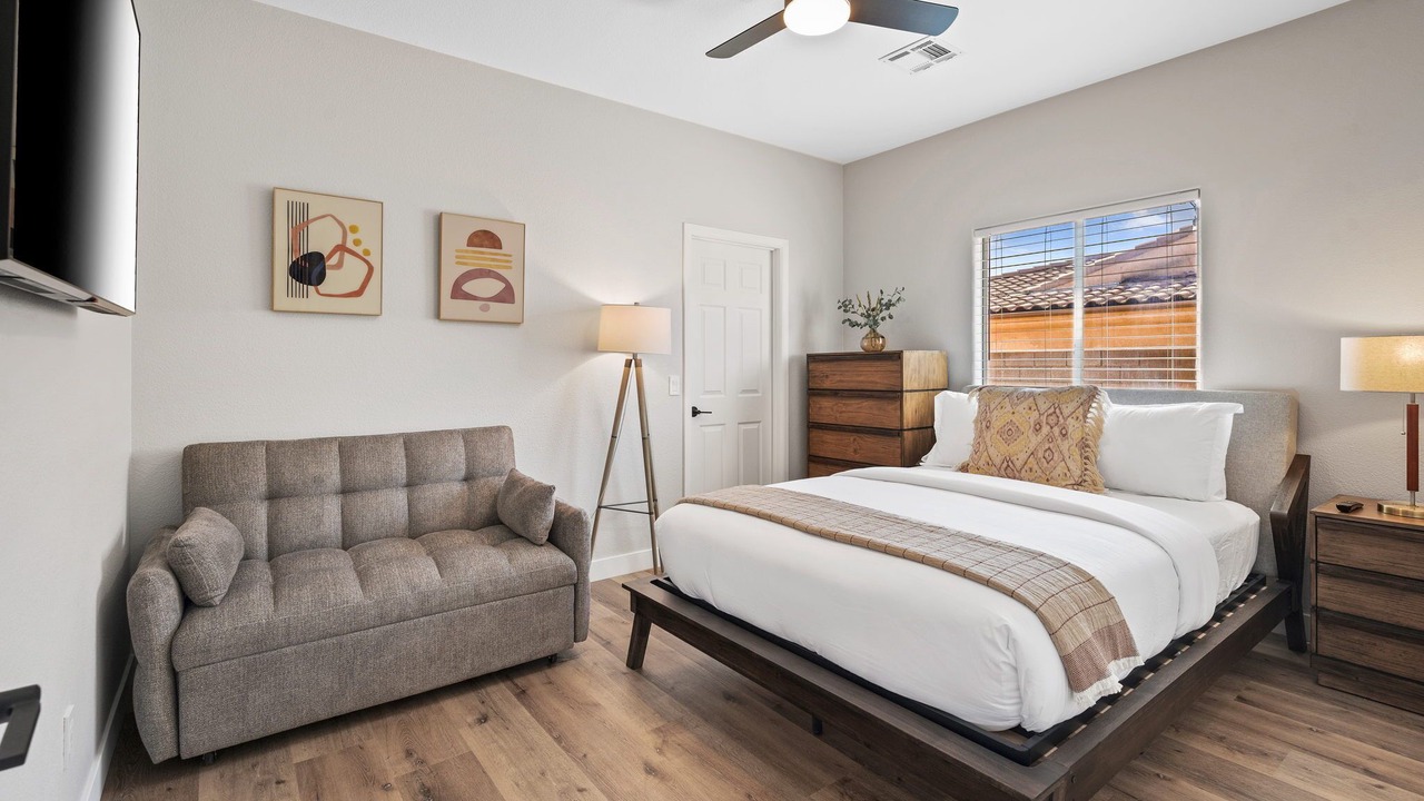 Photo of Bedroom in Desert Hot Springs