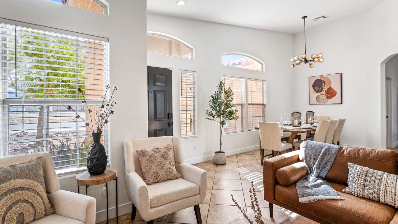 Photo of Livingroom in Desert Hot Springs