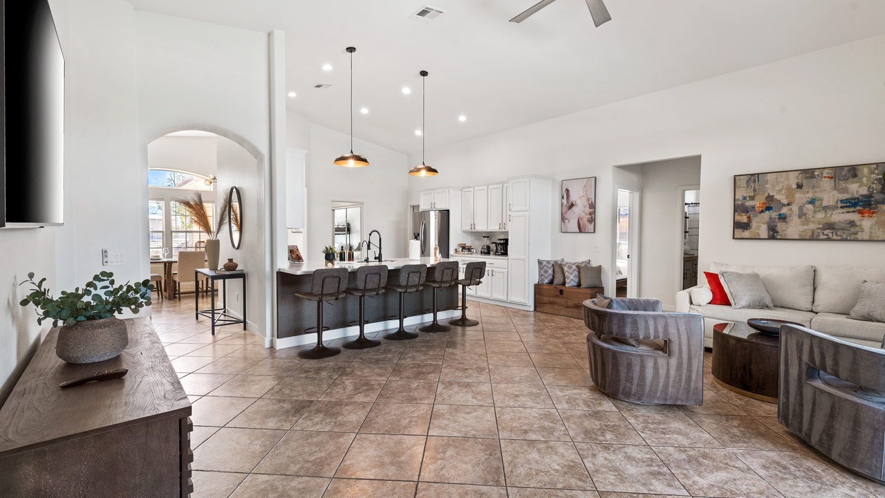 Photo of Livingroom in Desert Hot Springs