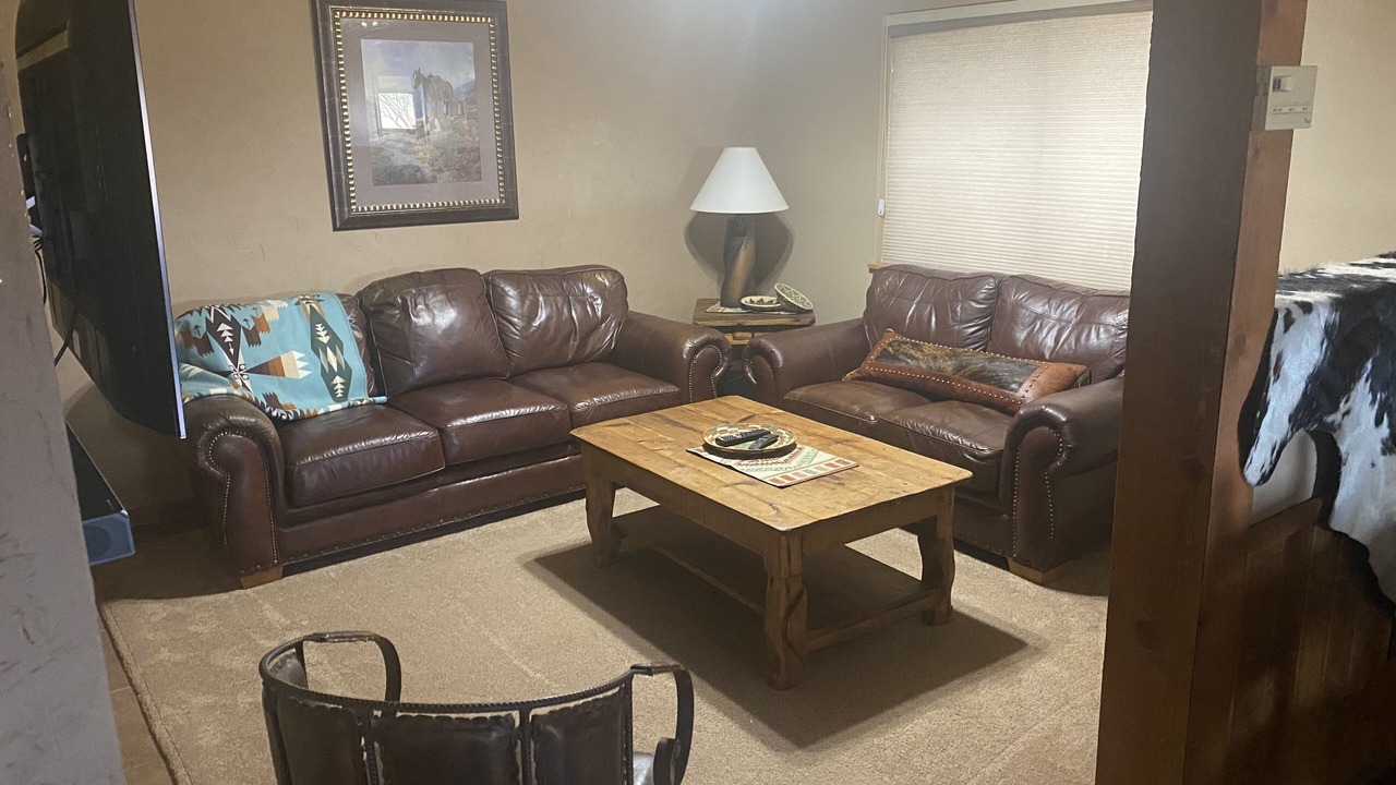 Photo of Livingroom in Wickenburg