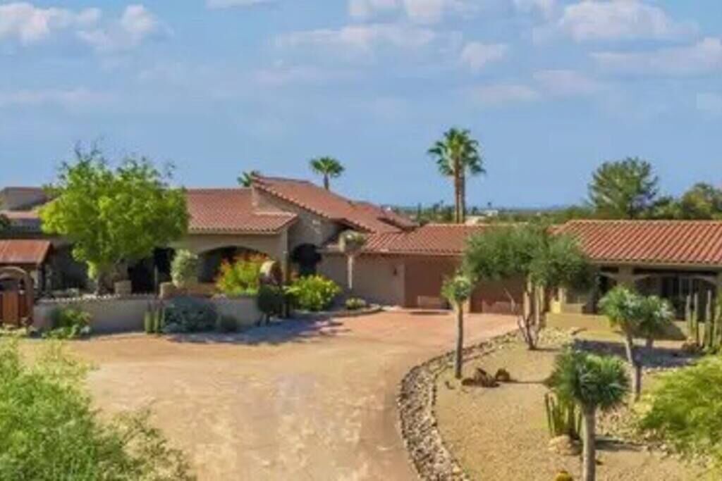 Photo of Others in Wickenburg