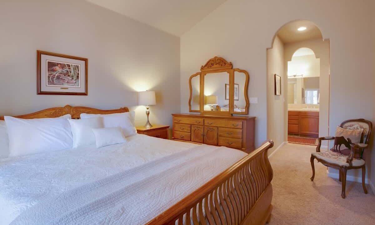 Photo of Bedroom in Plumas Eureka Estates