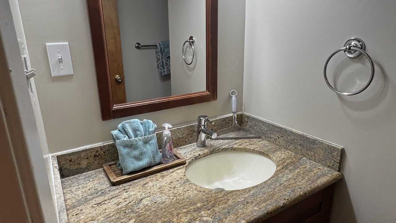 Photo of Bathroom in Alameda