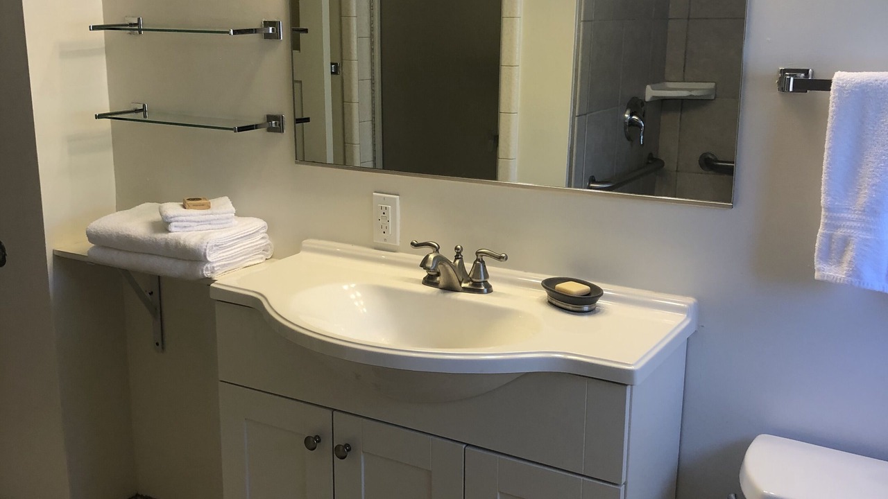 Photo of Bathroom in Arroyo Grande