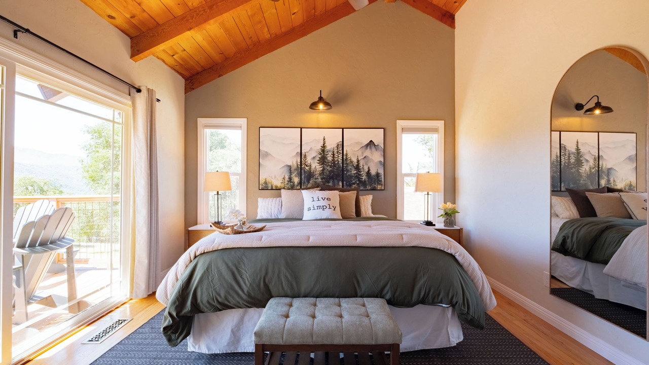 Photo of Bedroom in Carmel Valley