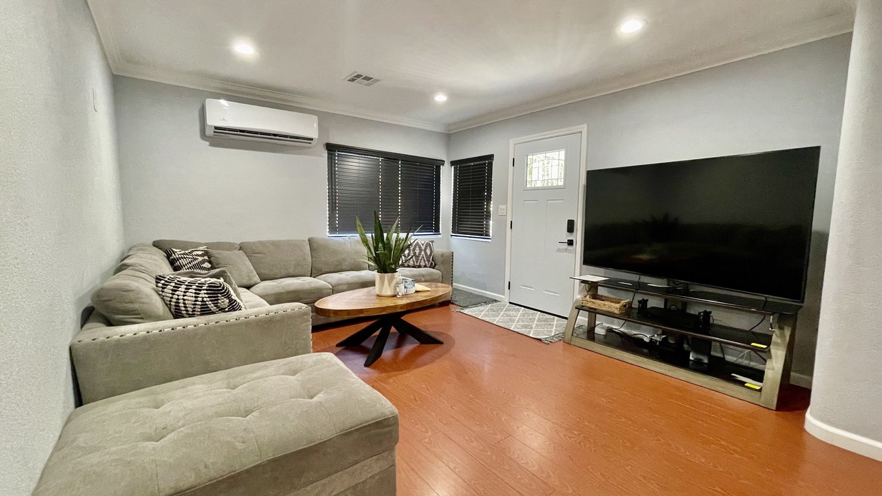 Photo of Livingroom in San Diego