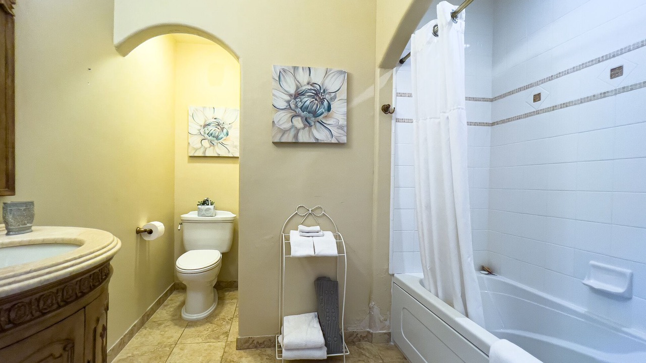 Photo of Bathroom in Salinas