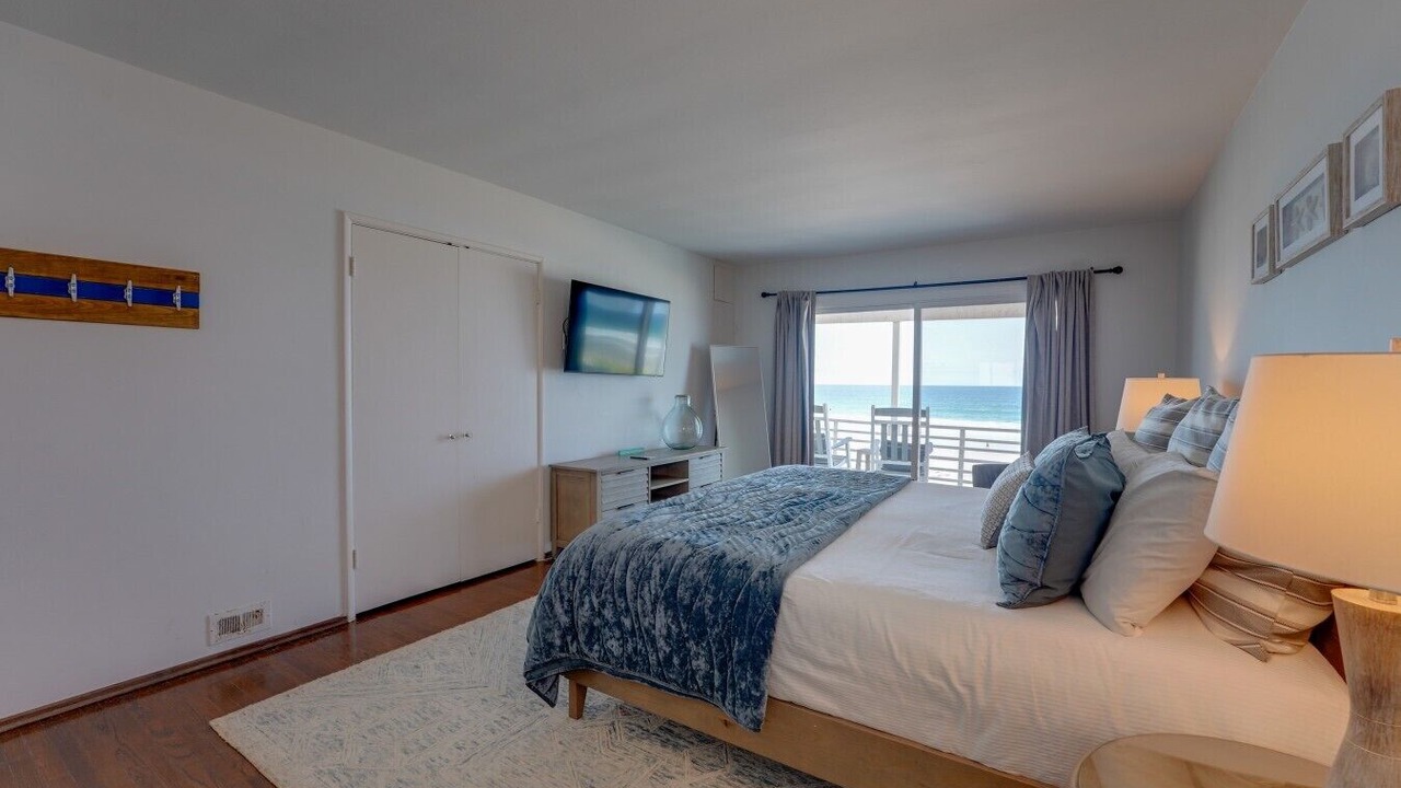 Photo of Patio Balcony in La Jolla Shores