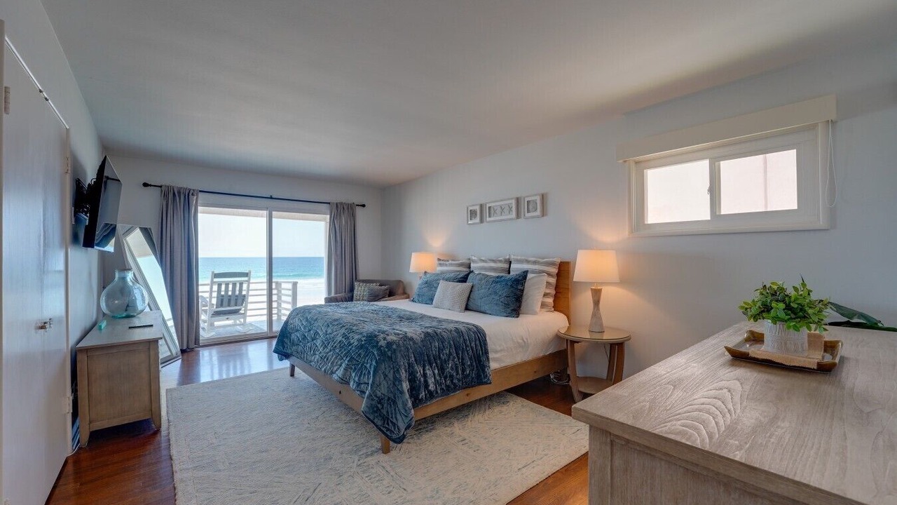 Photo of Patio Balcony in La Jolla Shores