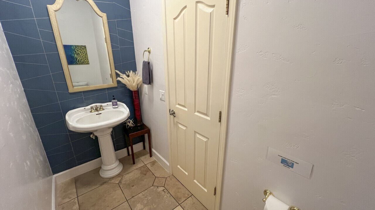 Photo of Bathroom in Ahwahnee