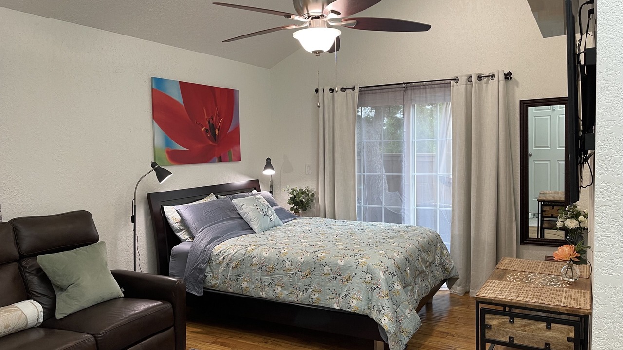 Photo of Bedroom in Sabre Springs