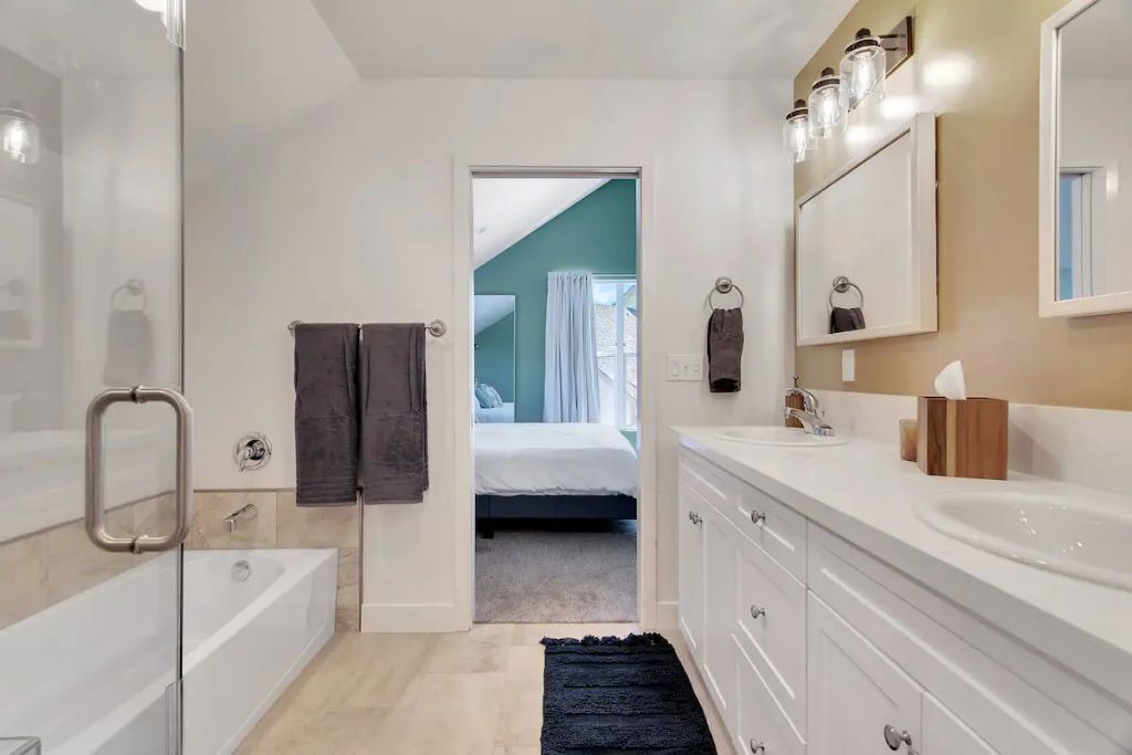 Photo of Bathroom in Atascadero