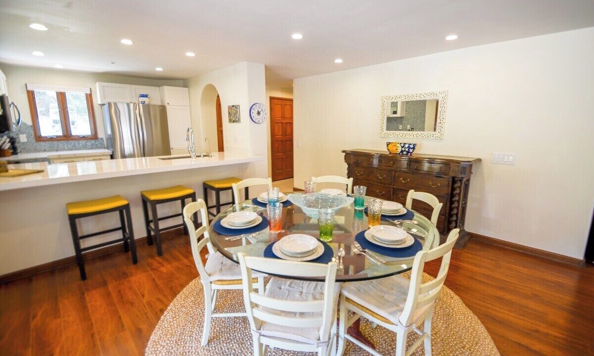 Photo of Bedroom in Avalon