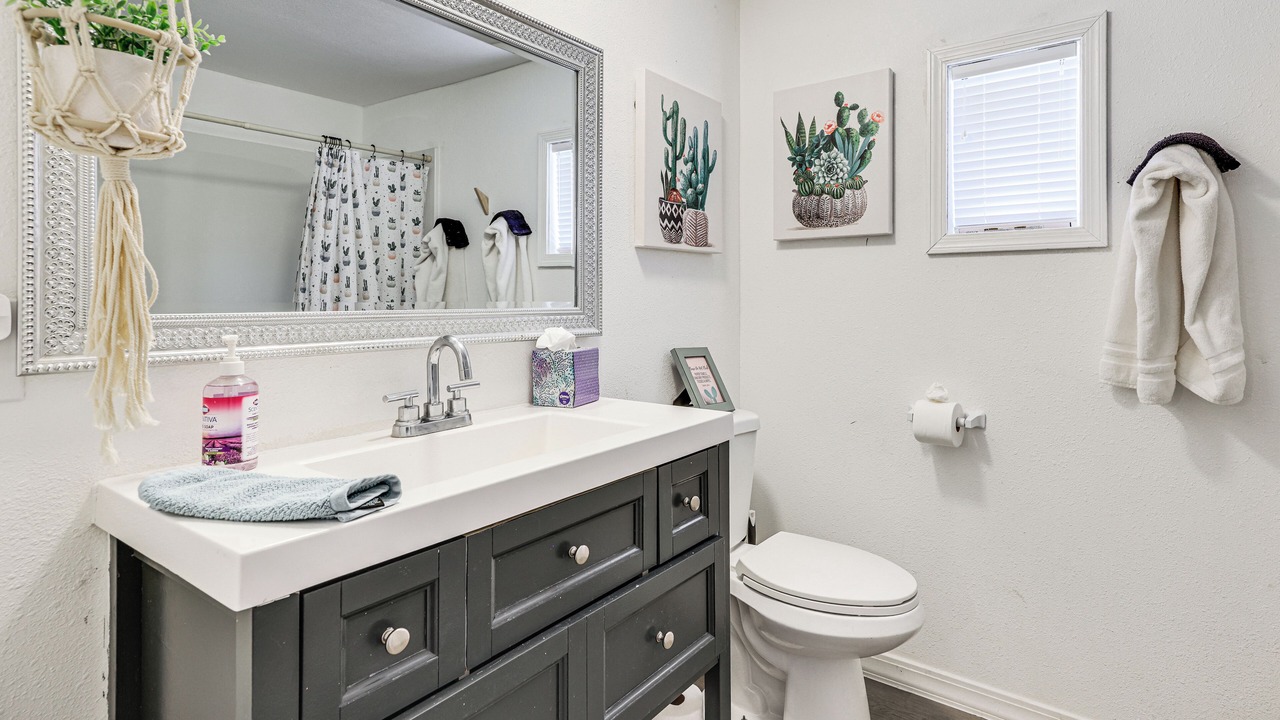 Photo of Bathroom in Holiday Shores