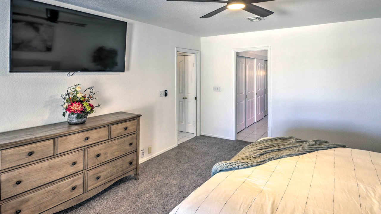 Photo of Bedroom in Sunridge Estates