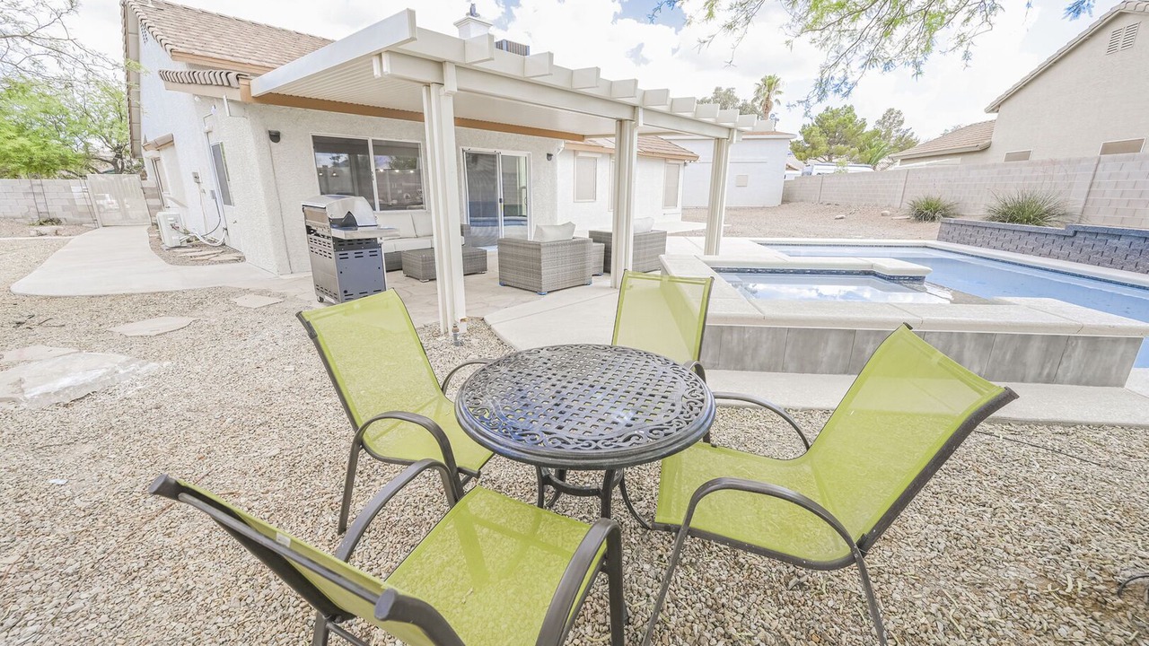 Photo of Outdoor in Highland Hills