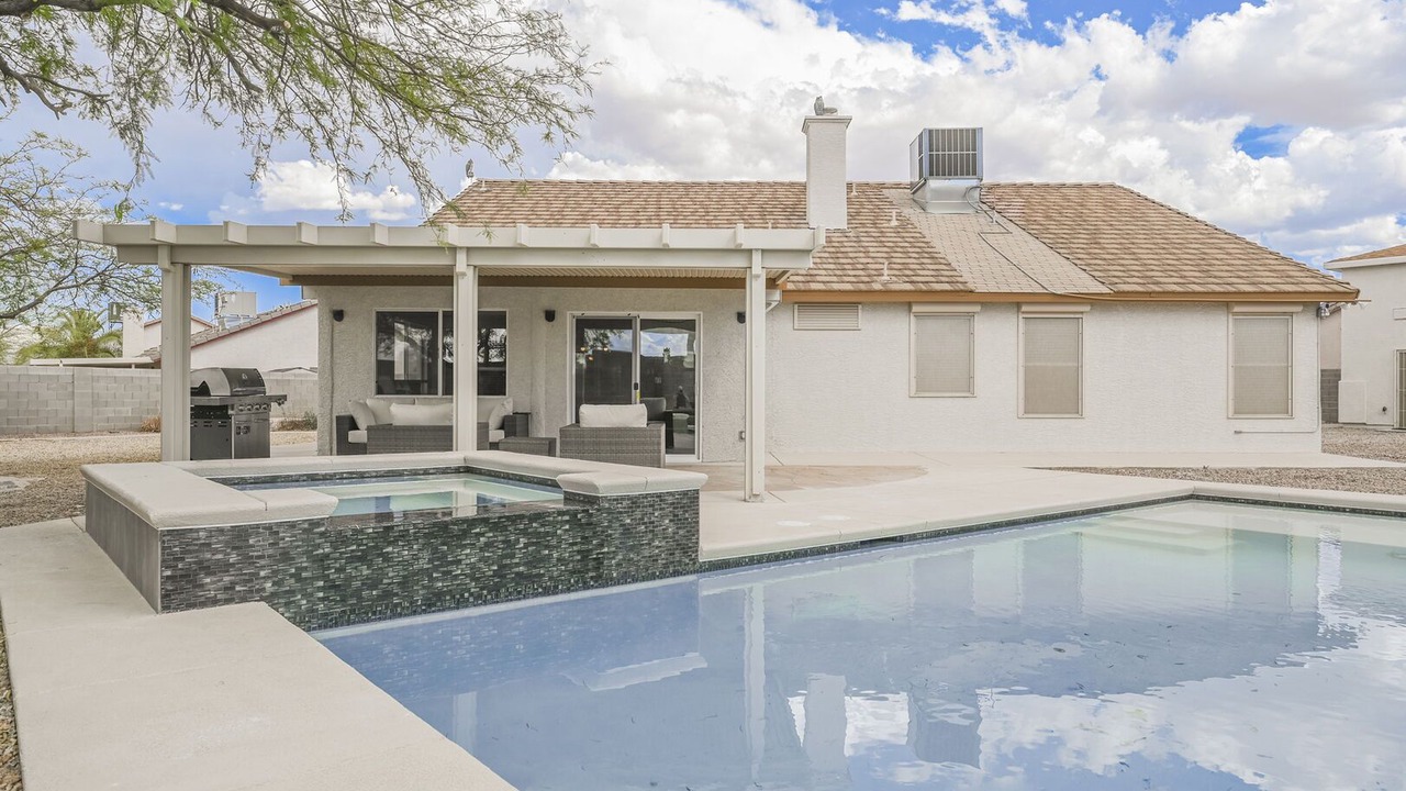 Photo of Outdoor in Highland Hills