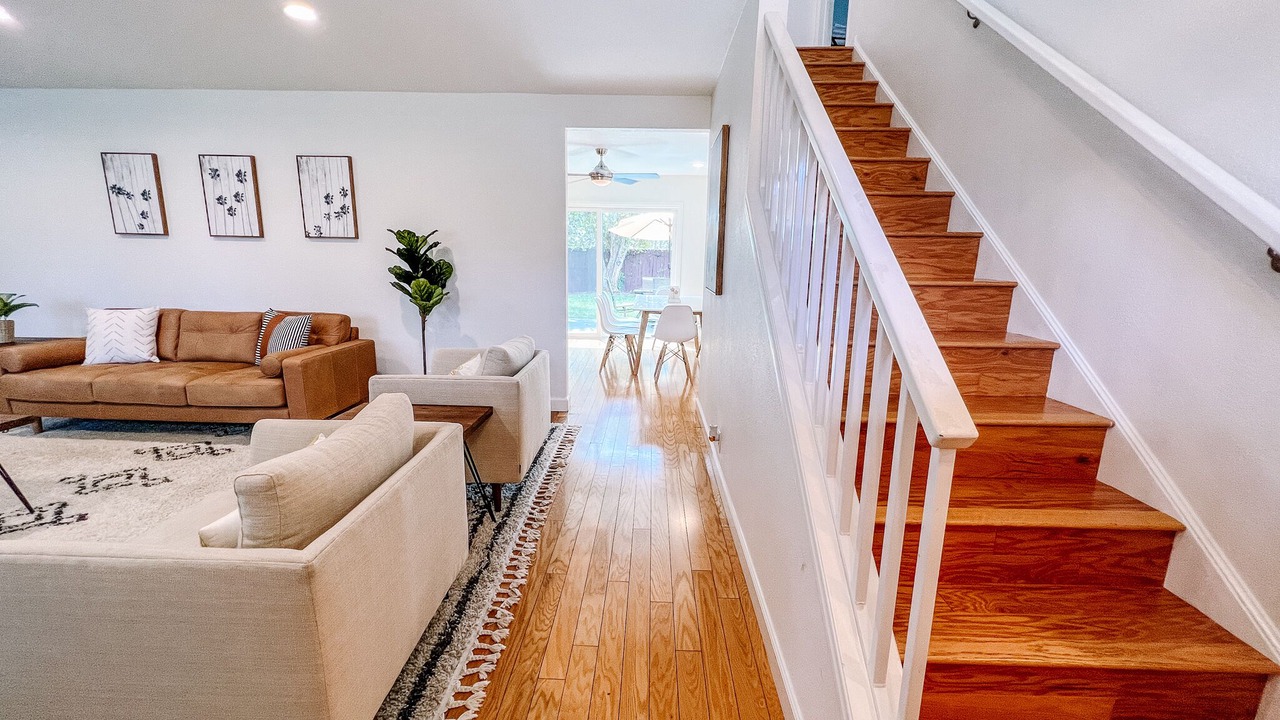 Photo of Livingroom in Tustin