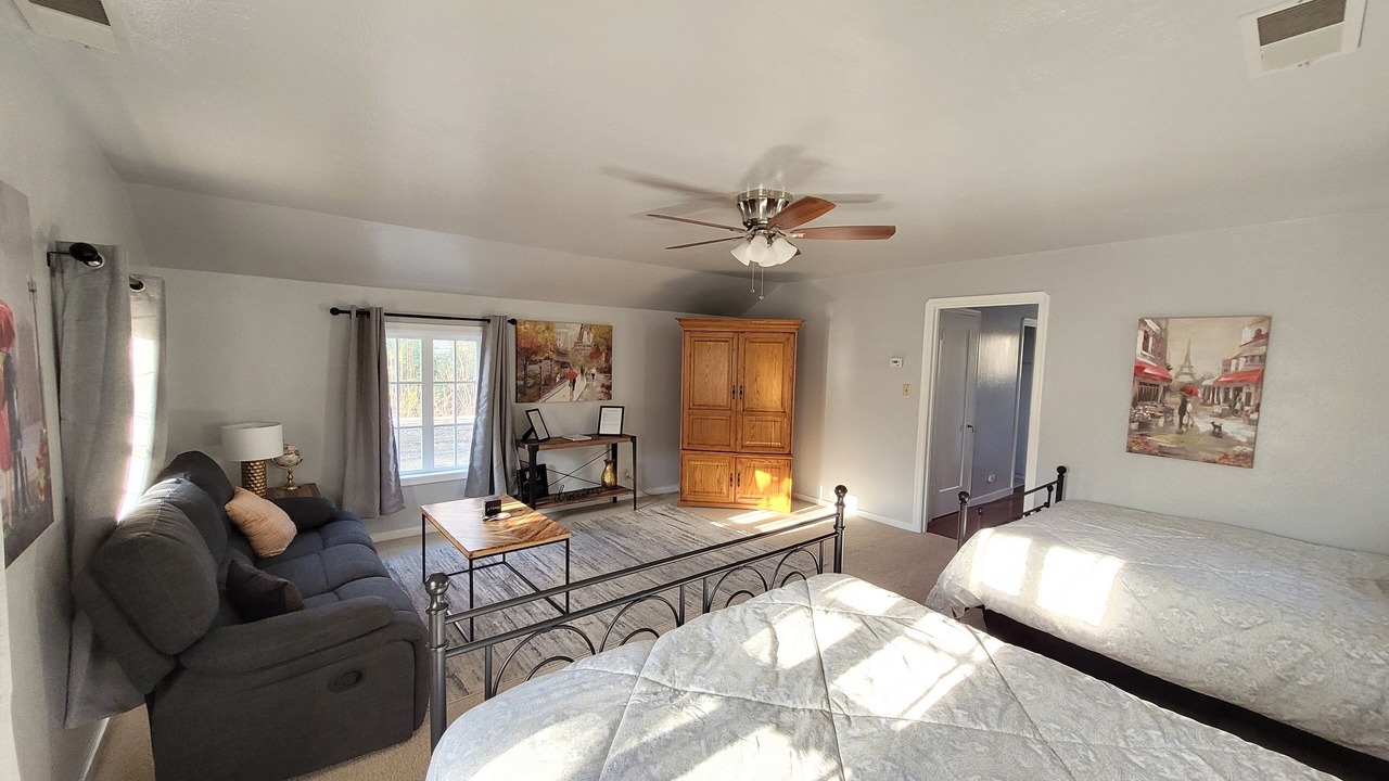 Photo of Bedroom in Chico