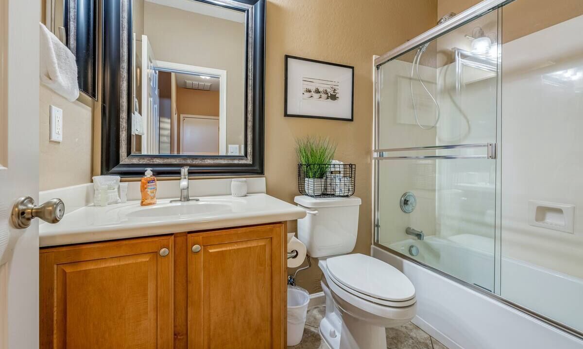 Photo of Bathroom in Anthem