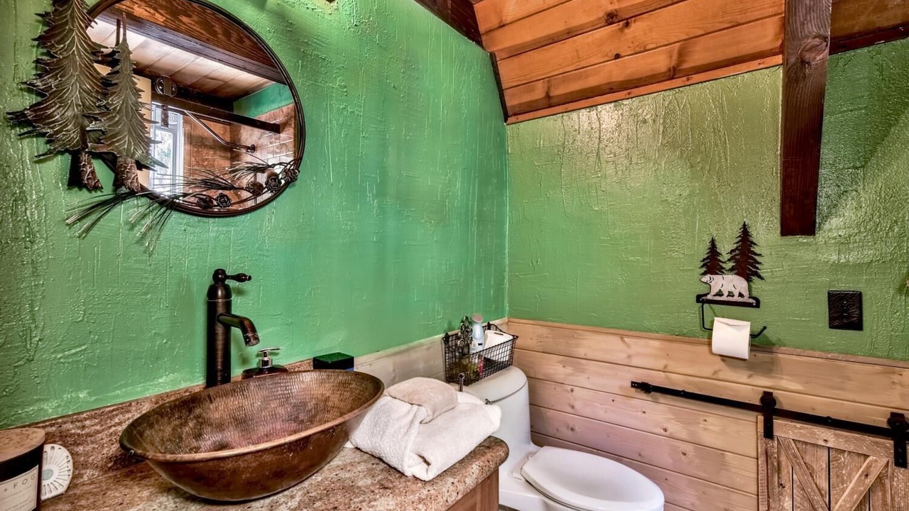 Photo of Bathroom in Christmas Valley